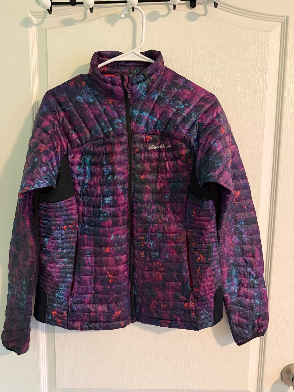 Eddie Bauer Women’s Purple Multicolor Pattern Packable Puffer Jacket